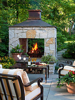 Outdoor Fire Pits & Fireplaces in West Chester OH